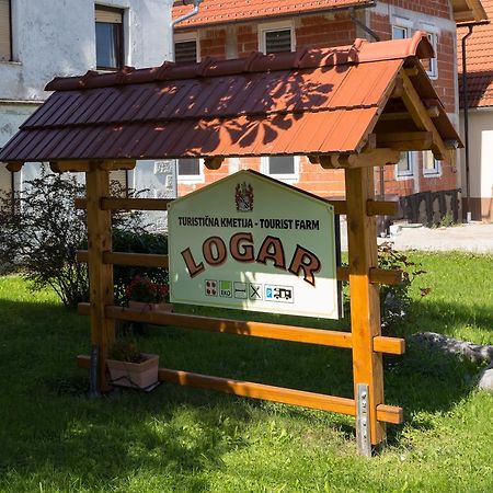 Turisticna Kmetija Logar Hotel Grahovo Exterior photo